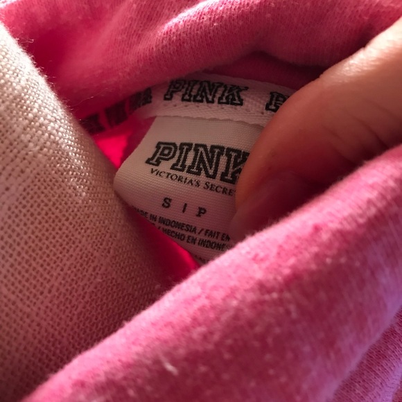 PINK VS half zip - Picture 3 of 3